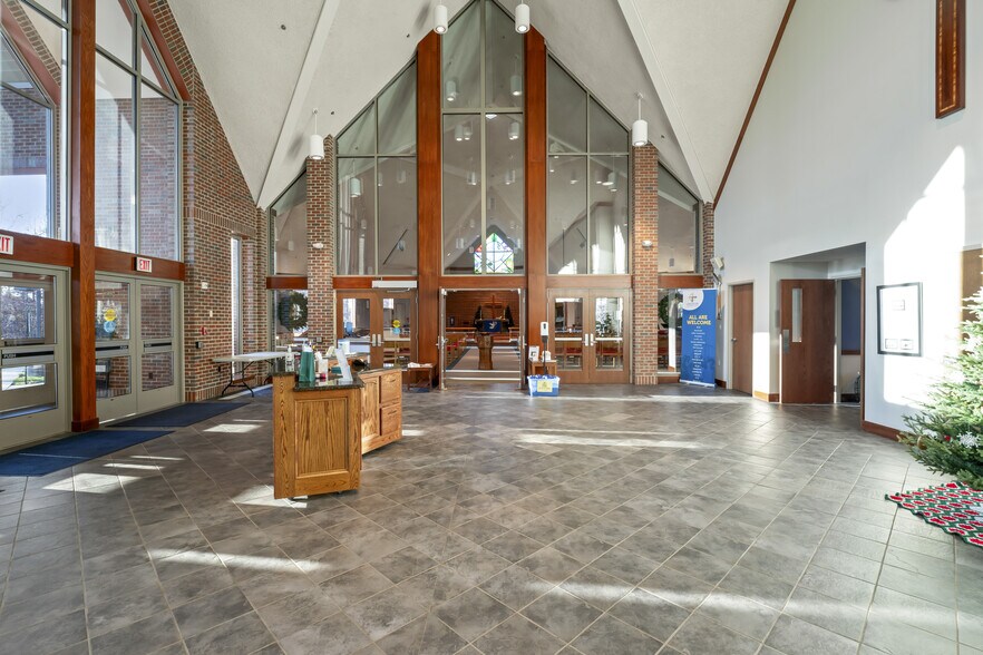 More Photos Of 13421 Twin Lakes Dr, Clifton Religious Facility For Sale