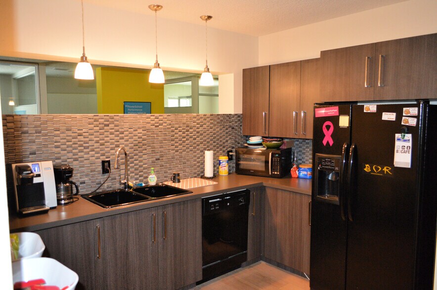 More Photos Of 1600 Lee Rd, Winter Park Office For Sale