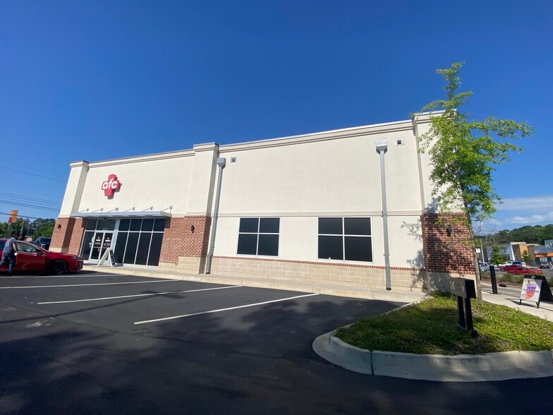 More Photos Of 1302 W Walnut Ave, Dalton Storefront For Sale