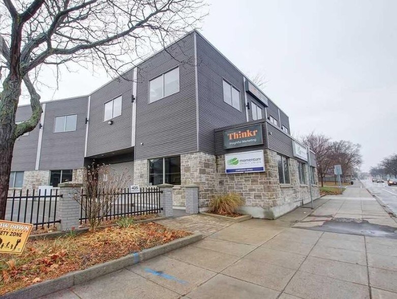 More Photos Of 427-435 York Blvd, Hamilton Office For Lease