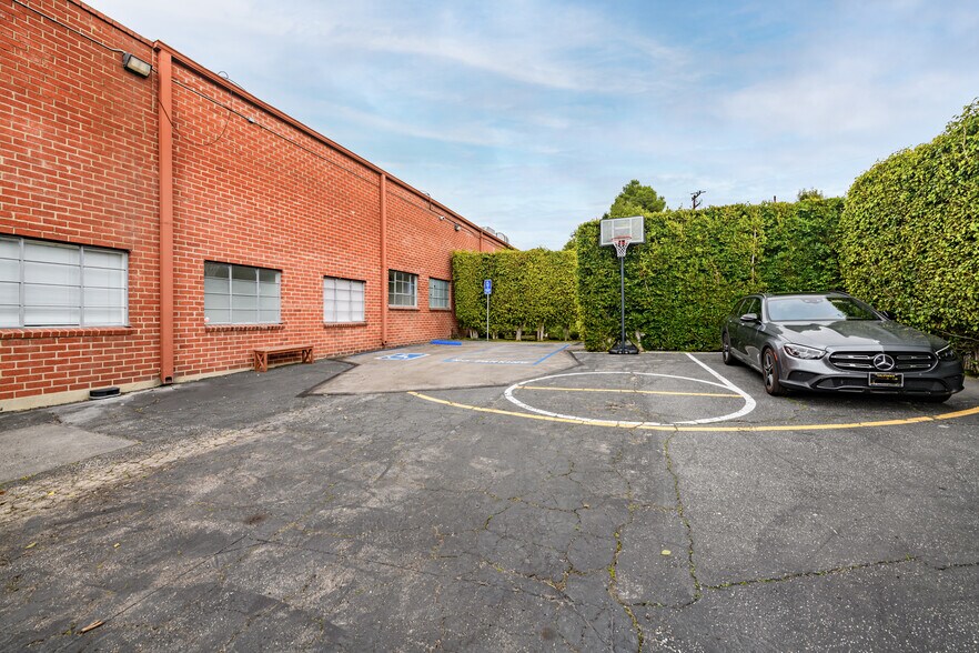 More Photos Of 11240 Playa Ct, Culver City Loft Creative Space For Sale