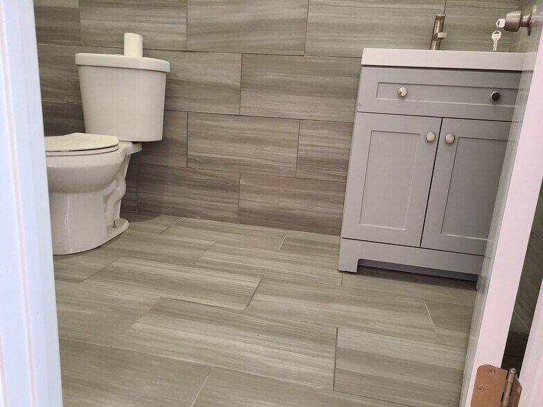 More Photos Of 1101-1125 S La Brea Ave, Inglewood Storefront Retail Office For Lease