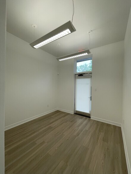 More Photos Of 109 Enterprise Pky, Boerne Loft Creative Space For Lease