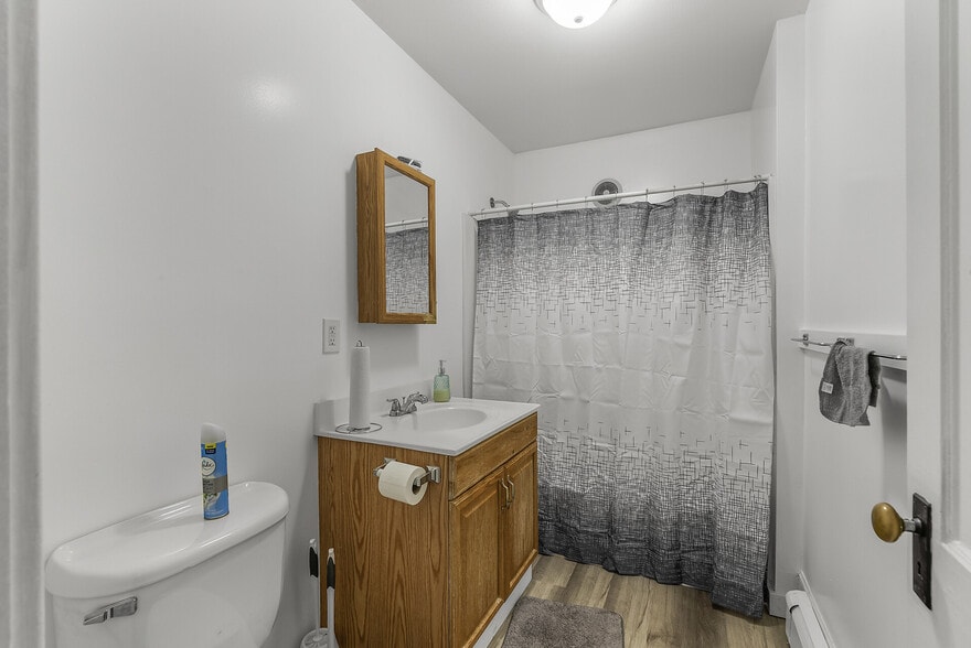 More Photos Of 1232 Marshall Ave, Saint Paul Apartments For Sale