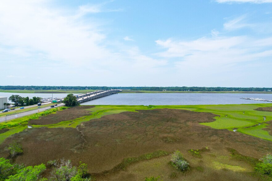 More Photos Of 4401 Belle Oaks Dr, North Charleston Office For Lease
