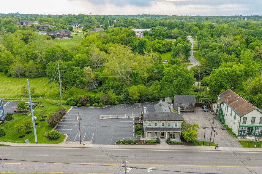 More Photos Of 8862 Cincinnati Dayton Rd, West Chester Office For Sale