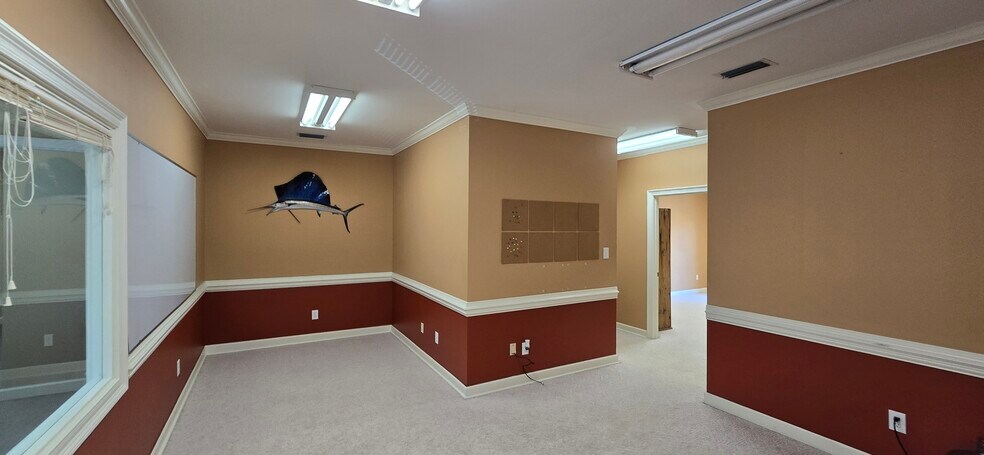 More Photos Of 2210 N Main St, Daphne Office For Sale