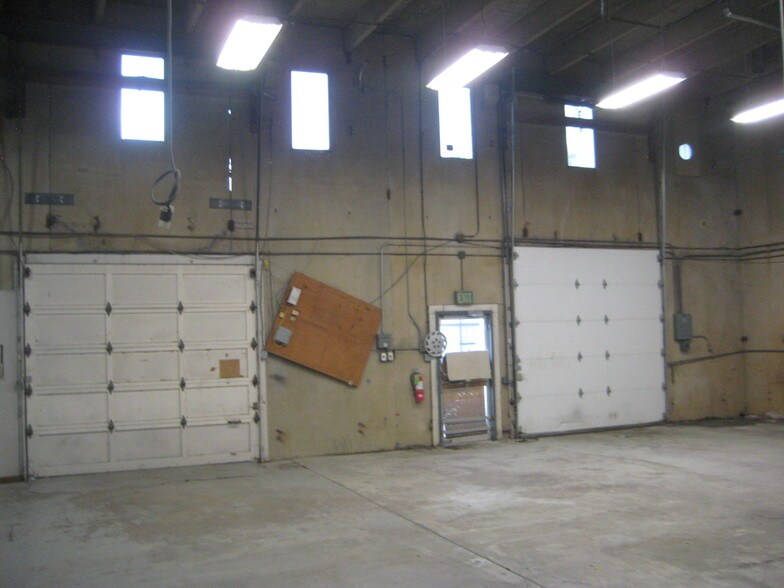 More Photos Of 1241 S Lipan St, Denver Warehouse For Sale