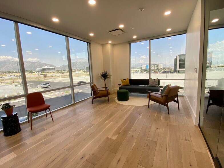 More Photos Of 2701 N Thanksgiving Way, Lehi Coworking Space