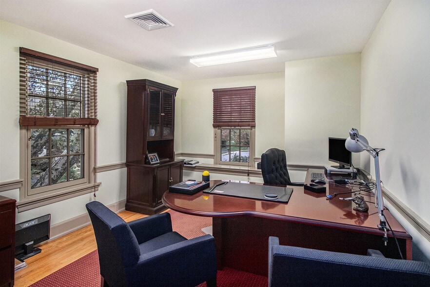 More Photos Of 50 W Skippack Pike, Ambler Office For Sale