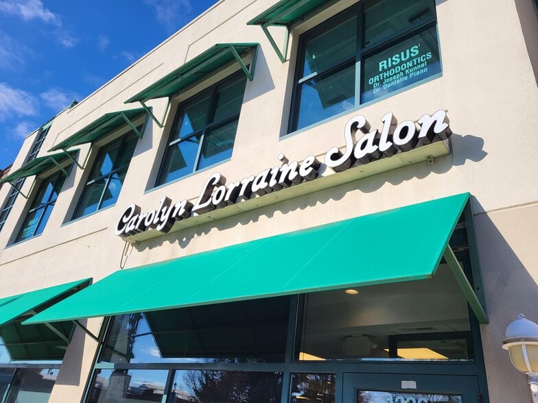 More Photos Of 1310-1348 Shermer Rd, Northbrook General Retail For Lease