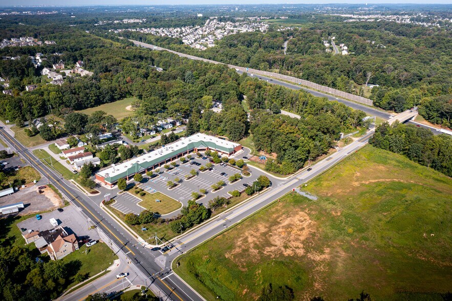 More Photos Of 11550 Philadelphia Rd, White Marsh Unknown For Lease