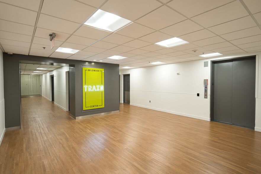 More Photos Of 2300 Windy Ridge Pkwy SE, Atlanta Office For Lease