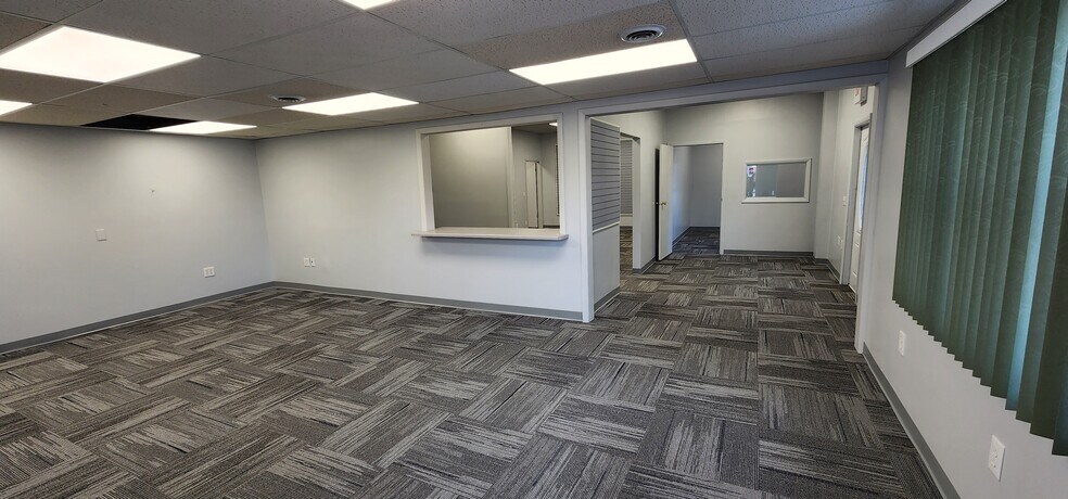 More Photos Of 424 Wentz St, Tiffin Storefront Retail Office For Lease