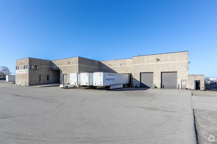 More Photos Of 1130 Lebanon Rd, West Mifflin Warehouse For Lease
