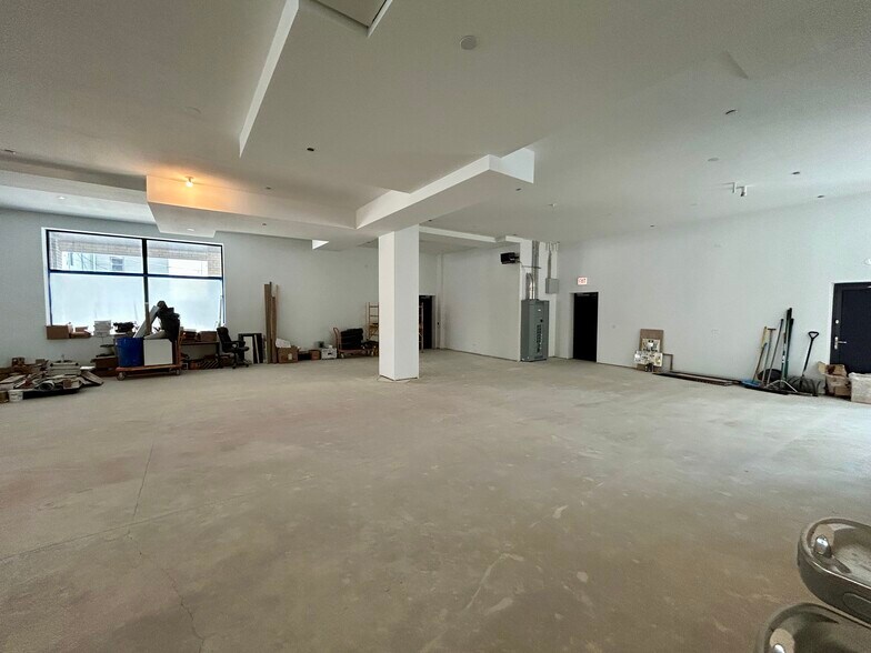 More Photos Of 1606 S Ashland Ave, Chicago Apartments For Lease