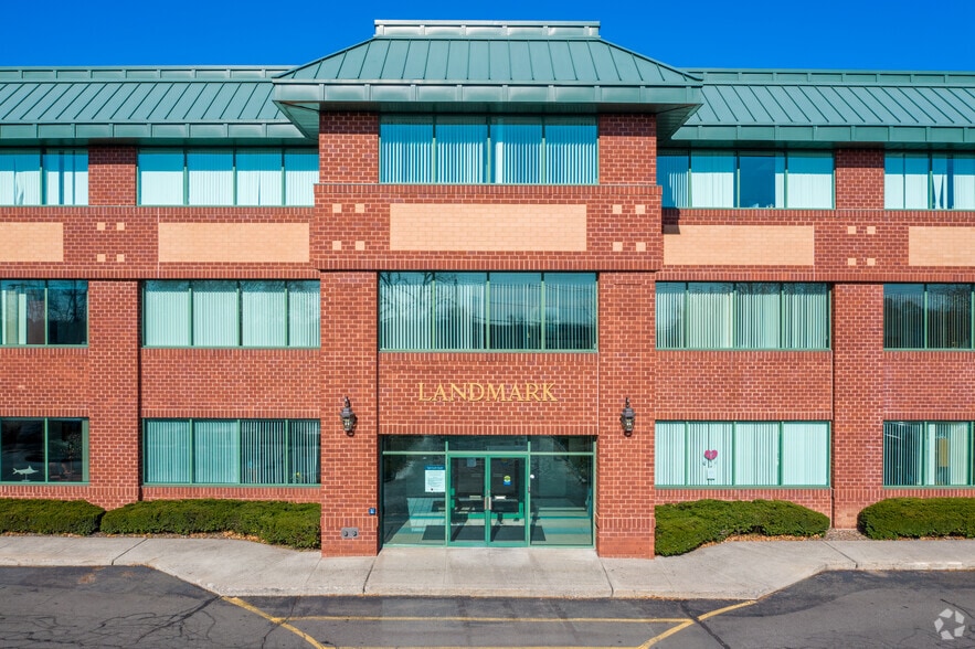 More Photos Of 1062 Barnes Rd, Wallingford Medical For Lease