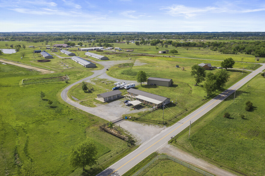 Primary Photo Of 34396 S 4220 Rd, Inola Horse Stables For Sale