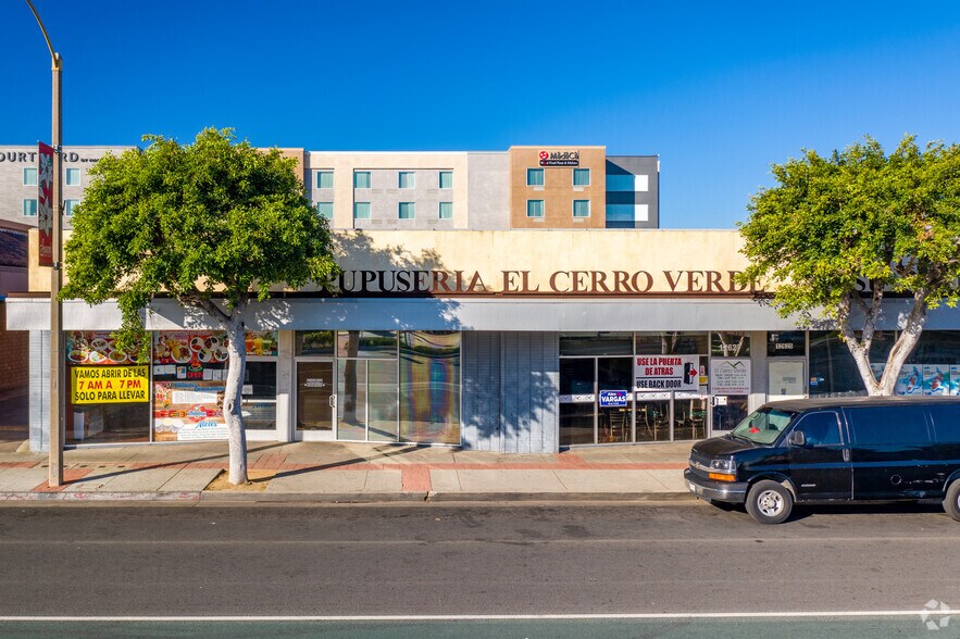 More Photos Of 12623-12631 Hawthorne Blvd, Hawthorne Storefront For Lease