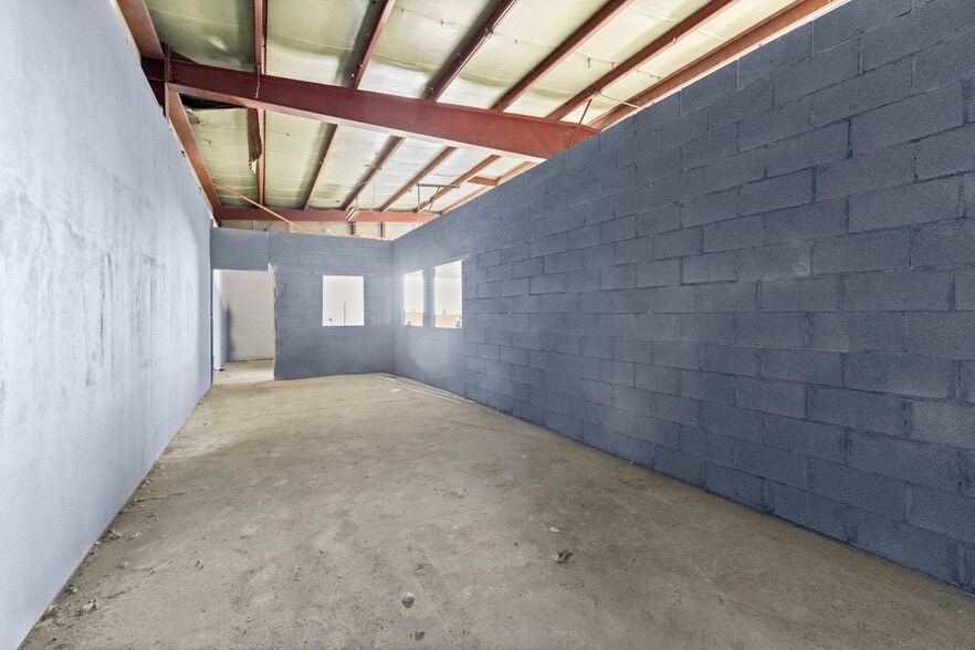 More Photos Of 15306 Rosa Parks Blvd, Detroit Warehouse For Sale