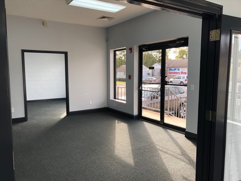 More Photos Of 4608 Hixson Pike, Hixson Office For Lease