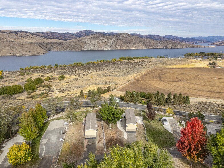 More Photos Of 44892 State Route 21 N, Wilbur Trailer Camper Park For Sale