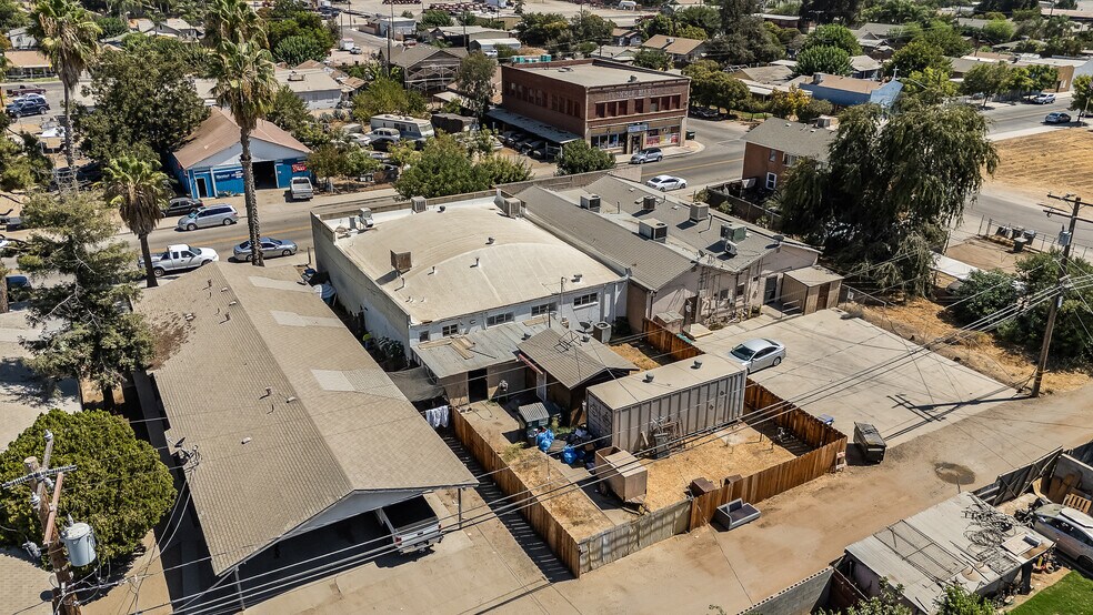 More Photos Of 33027 Road 159, Ivanhoe General Retail For Sale