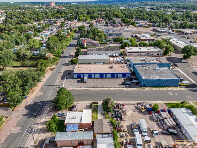 More Photos Of 3120 Beacon St, Colorado Springs Warehouse For Lease