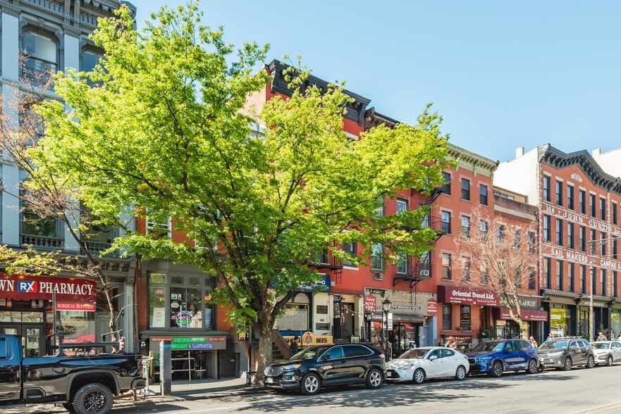 More Photos Of 176 Atlantic Ave, Brooklyn Storefront Retail Residential For Sale
