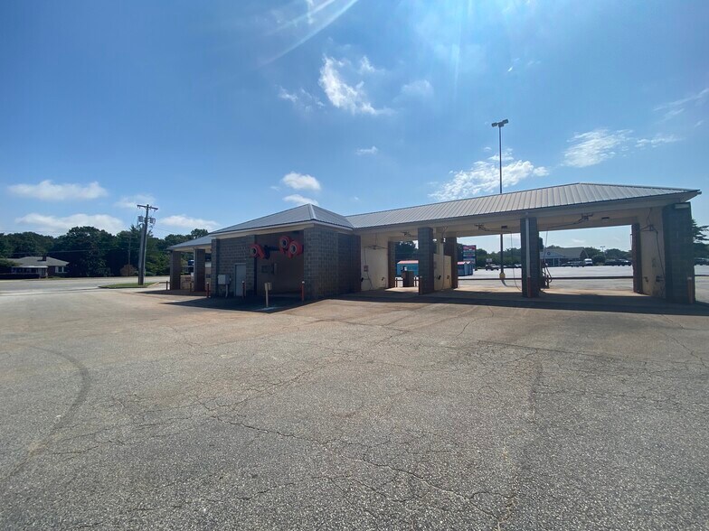 More Photos Of 616 E Main St, Duncan Carwash For Sale