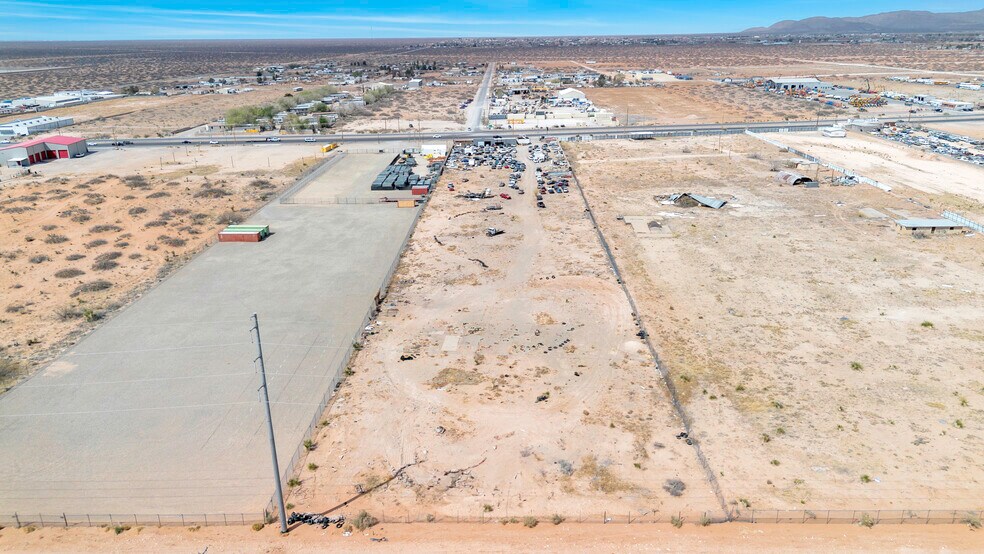 More Photos Of 14010 Montana Ave, El Paso Auto Salvage Facility For Sale