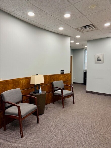 More Photos Of 333 Old Hook Rd, Westwood Medical For Sale