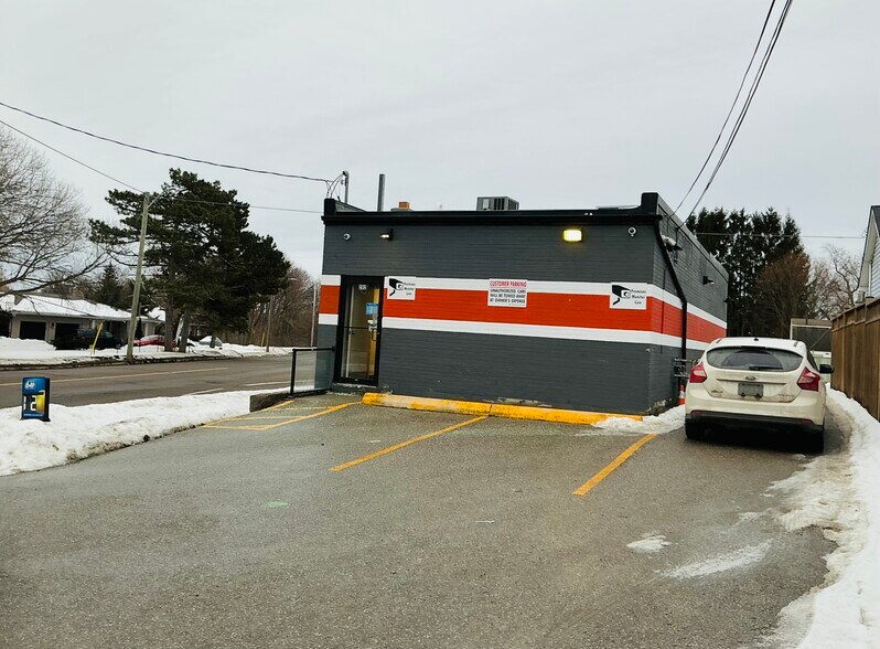 More Photos Of 292 Annapolis Av, Oshawa General Retail For Sale