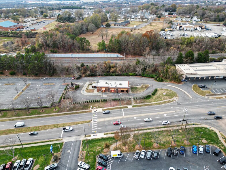Primary Photo Of 9300 South Blvd, Charlotte Fast Food For Sale