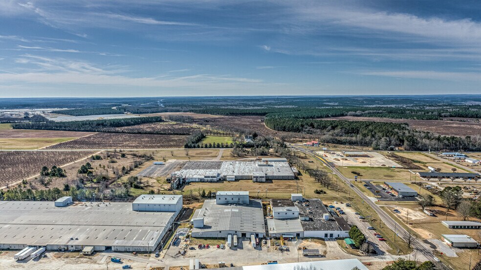 More Photos Of 14 Pine House Rd, Trenton Warehouse For Sale