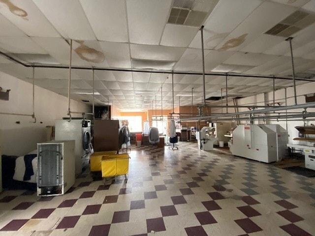 More Photos Of 2581 W Chester, Broomall Storefront For Lease