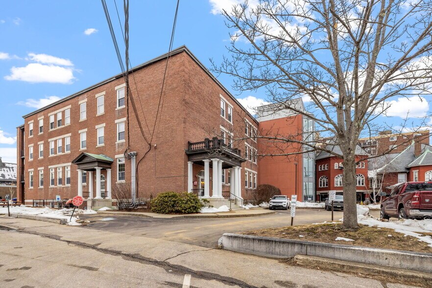 More Photos Of 46 S Main St, Concord Office For Sale