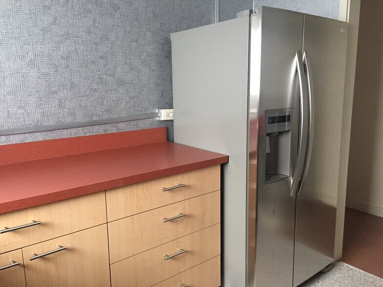 More Photos Of 1161 E Main St, Chattanooga Office For Sale