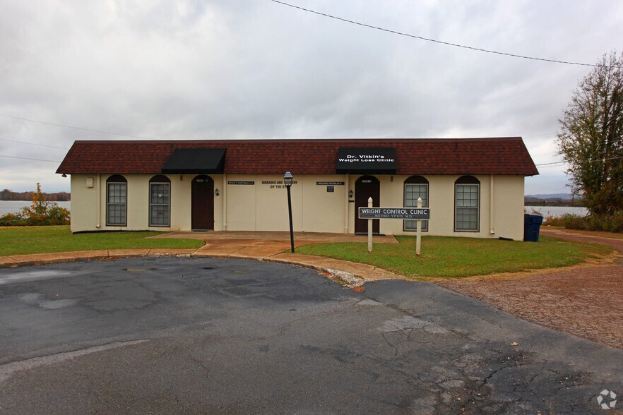 More Photos Of 1405 Rainbow Dr, Gadsden Medical For Lease