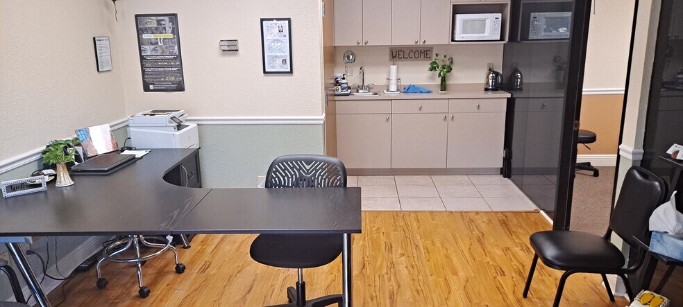 More Photos Of 28051 US Hwy 19 N, Clearwater Office For Lease