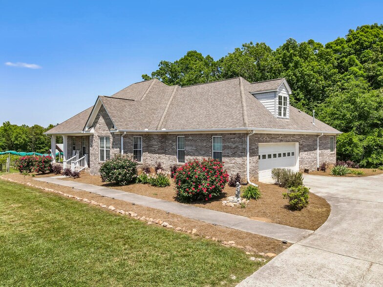 More Photos Of 665 N Hulett Rd, Villa Rica Winery Vineyard For Sale