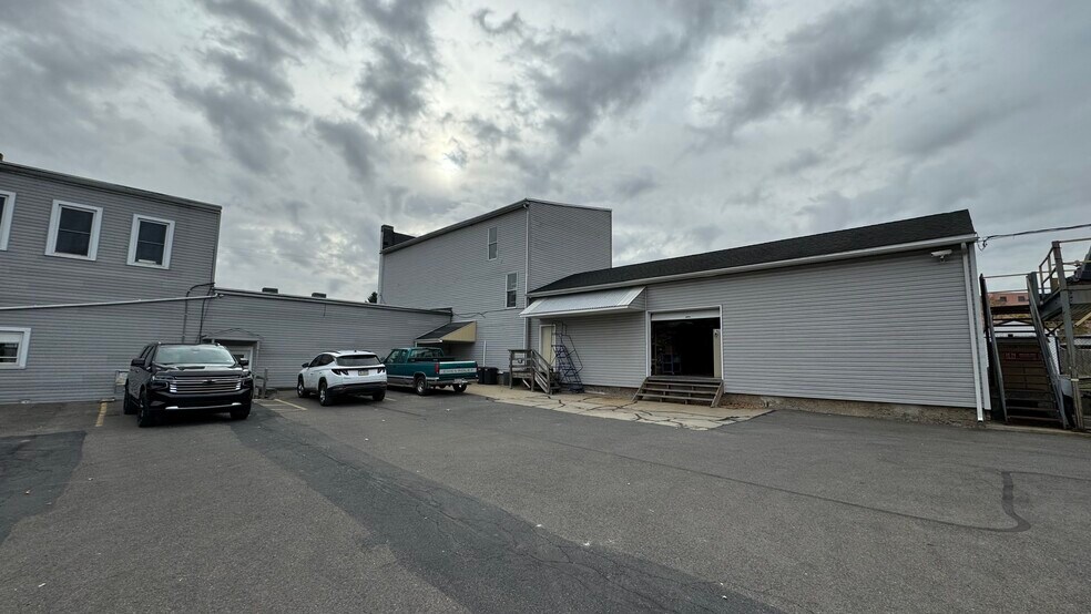 More Photos Of 309 S Main St, Phillipsburg Office For Sale