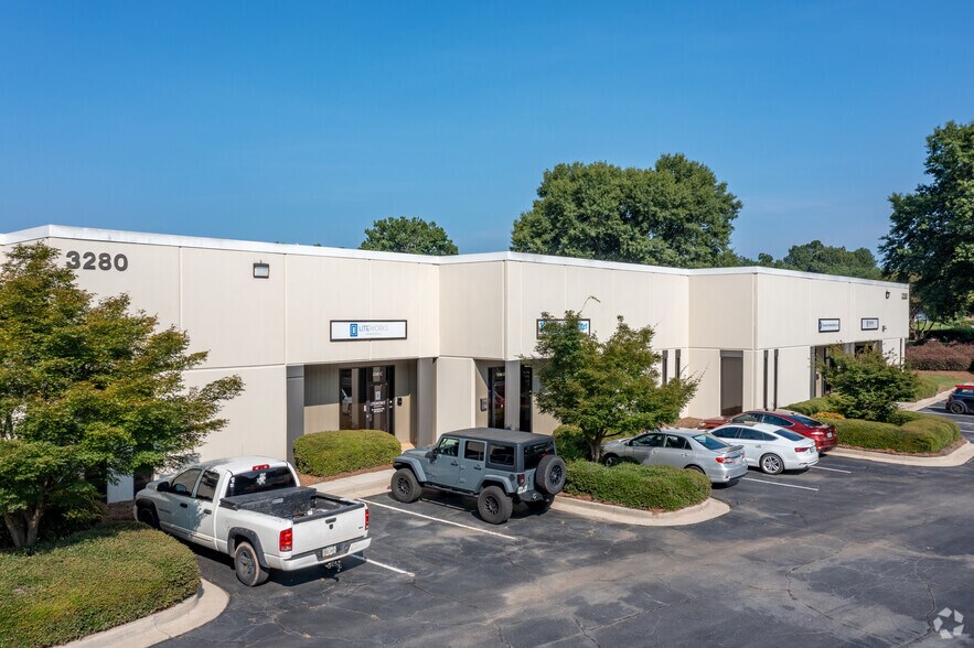 More Photos Of 6690 Jones Mill Ct, Norcross Unknown For Lease