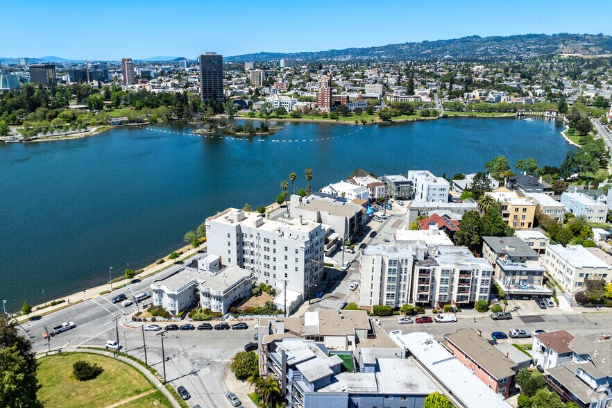 More Photos Of 282 Wayne Ave, Oakland Apartments For Sale