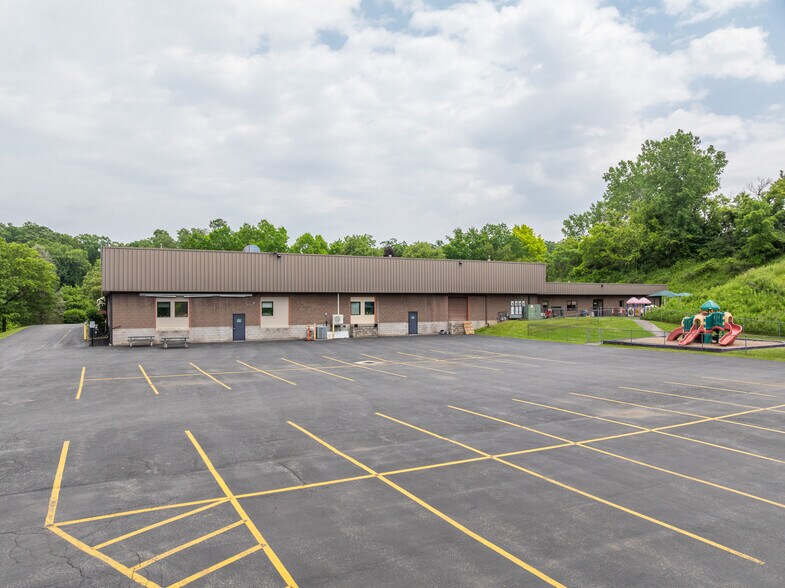 More Photos Of 615 Fishers Run, Victor Office For Lease