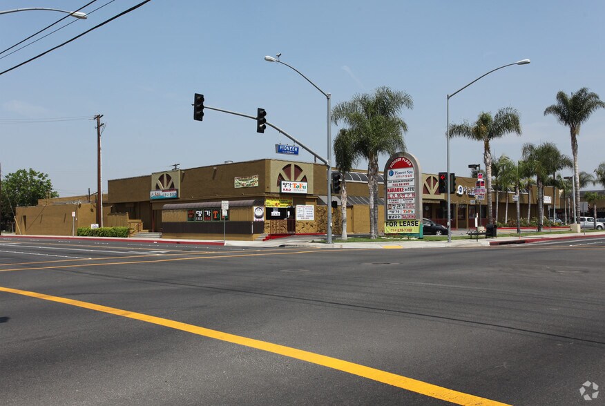 More Photos Of 16511 Pioneer Blvd, Norwalk General Retail For Lease