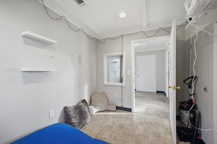 More Photos Of 6515 Holt Rd, Nashville Specialty For Sale