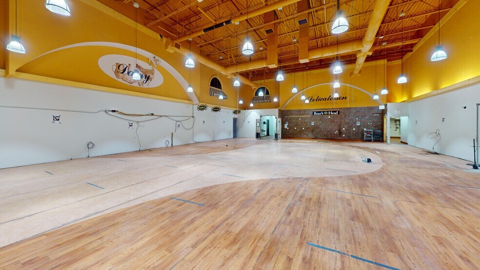 More Photos Of 2200 Arthur Kill Rd, Staten Island Distribution For Lease