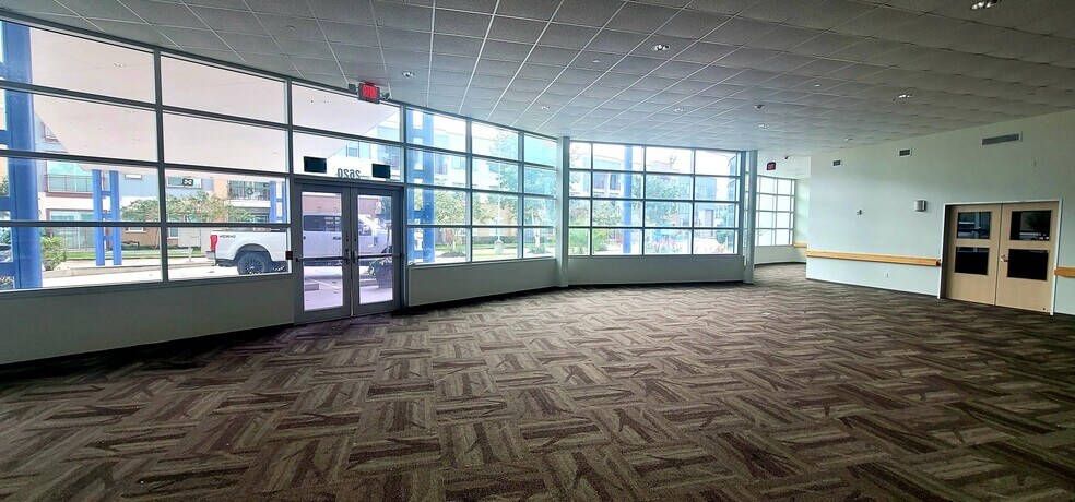 Primary Photo Of 2620 Tanglewilde St, Houston Medical For Lease