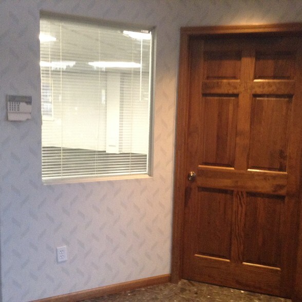 More Photos Of 1 Sunset Hills Executive Pky, Glen Carbon Unknown For Lease